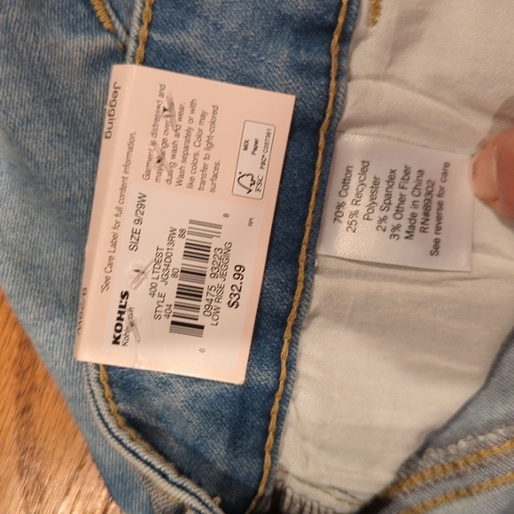 NWT SO Low Rise Jegging +Super Stretch 9/29 Ripped Denim Jeans Faded Blue - Picture 6 of 9